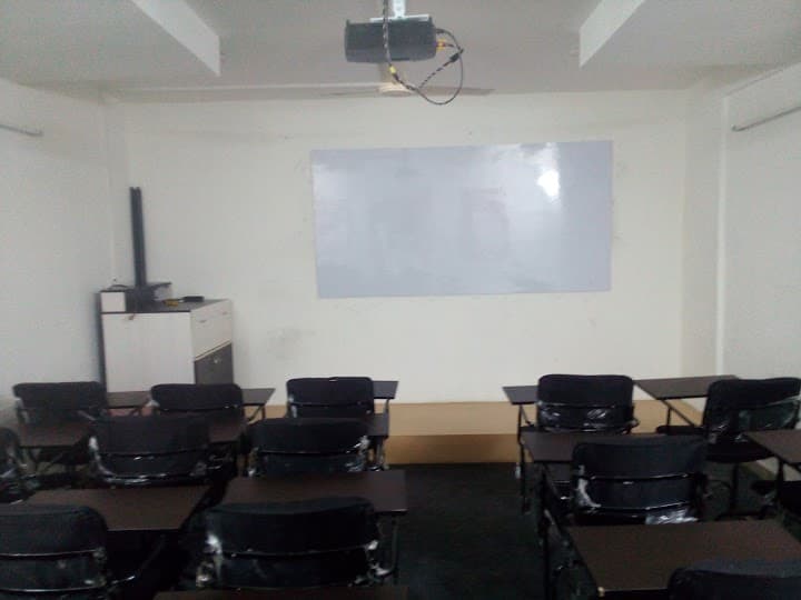 Pawan Goel Classes Pawan Goel Classes photo 1